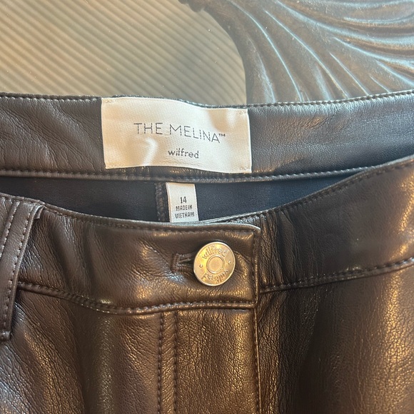 ARITZIA MELINA LEATHER PANTS - Picture 2 of 9